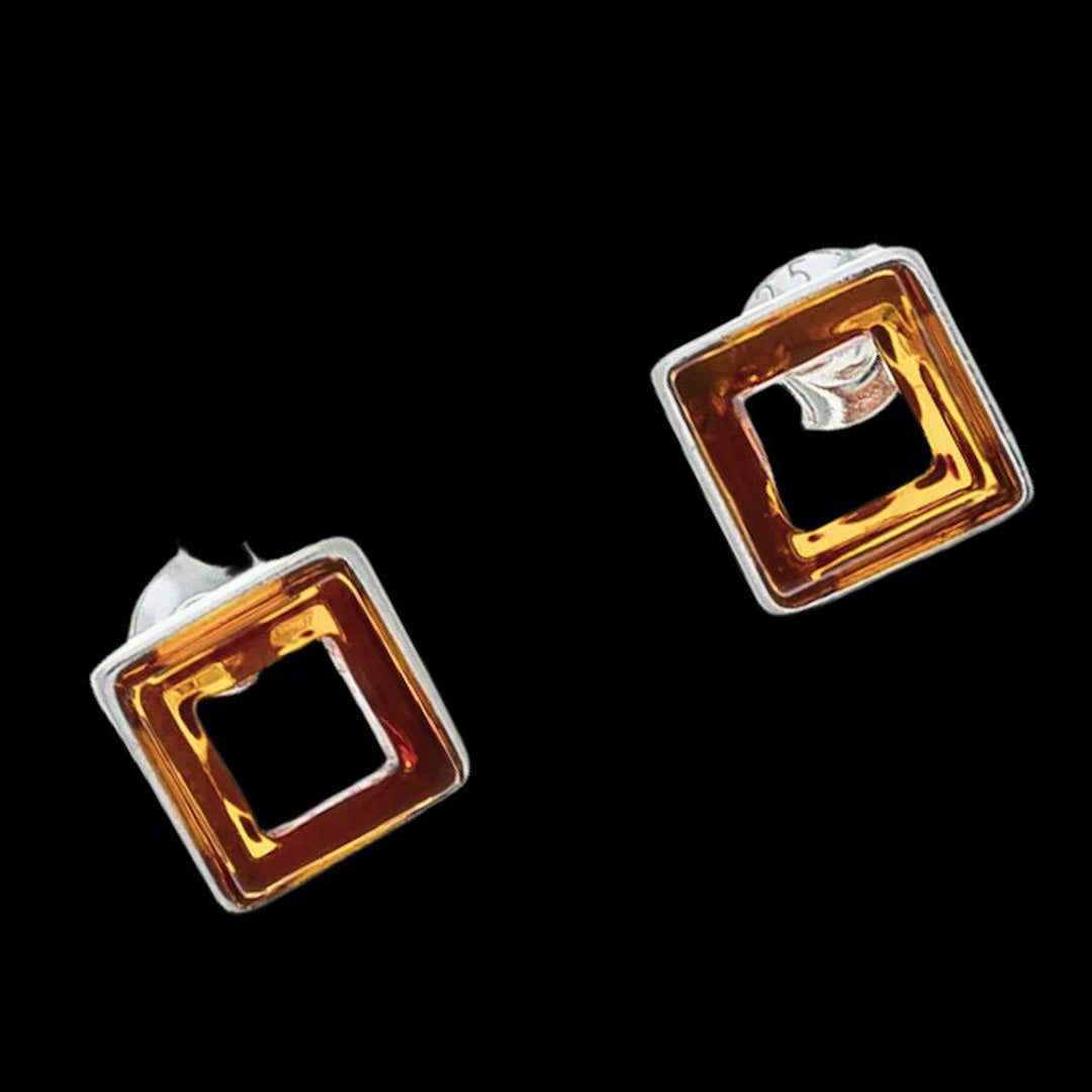 Ohrstecker aus Sterling Silber.925 quadratische Fassung mit Bernstein verziert