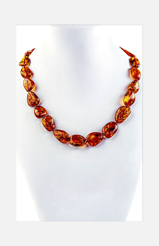 Nordic amber necklace made of bean-shaped amber beads