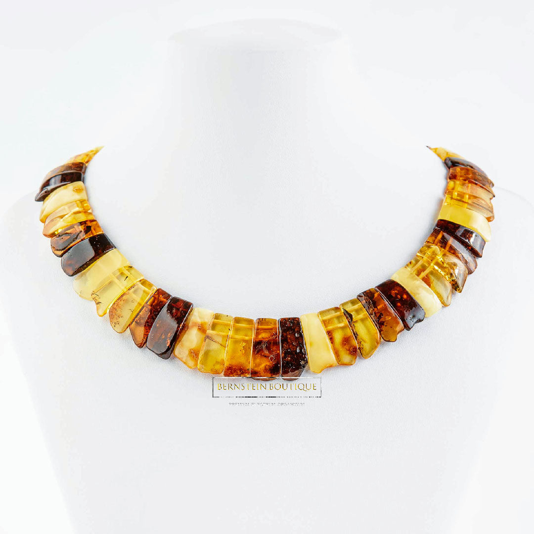 Amber necklace in ancient Greek stylish collier design