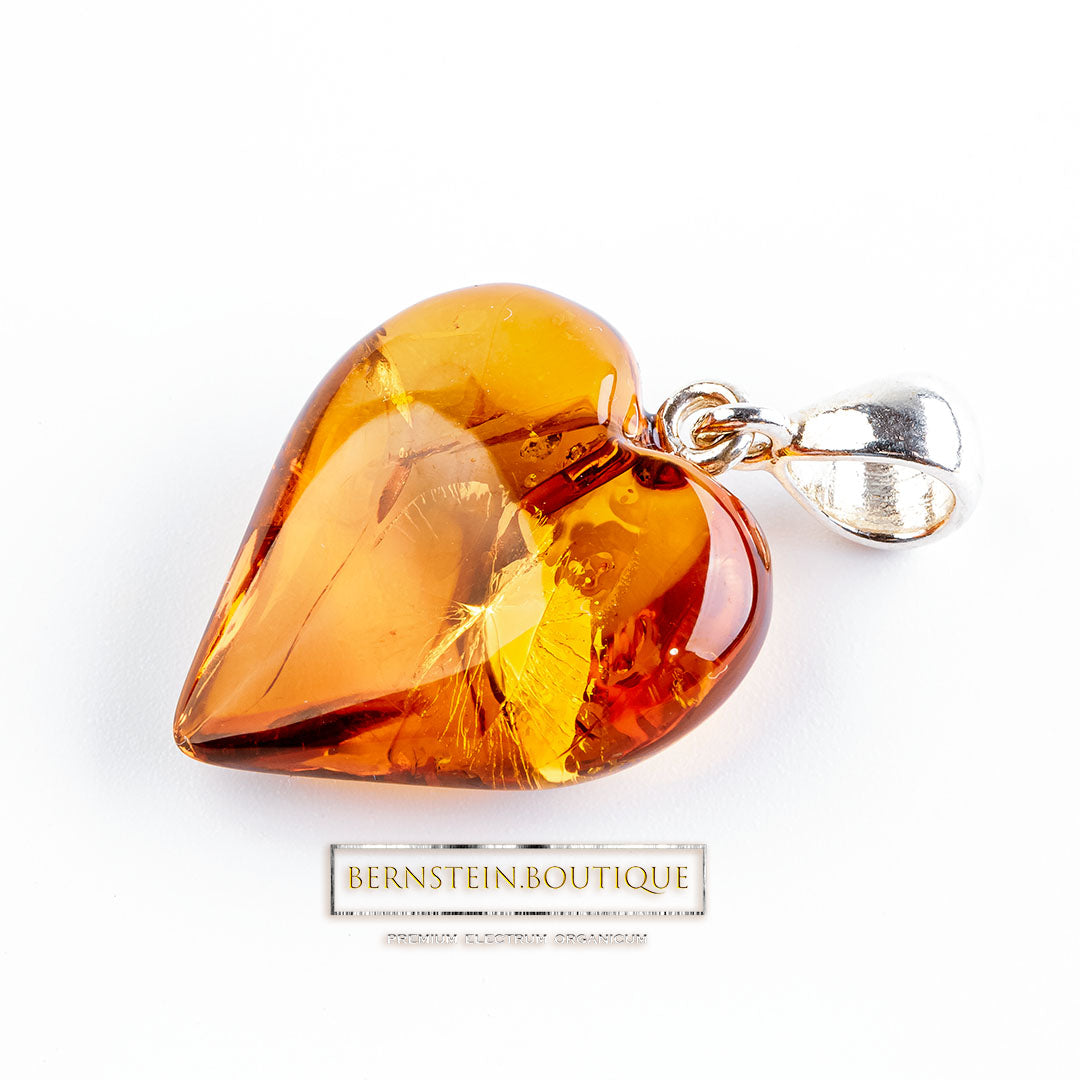 A heart of amber!